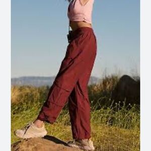 Free People Movement Cargo Pants wide leg high rise burgundy small